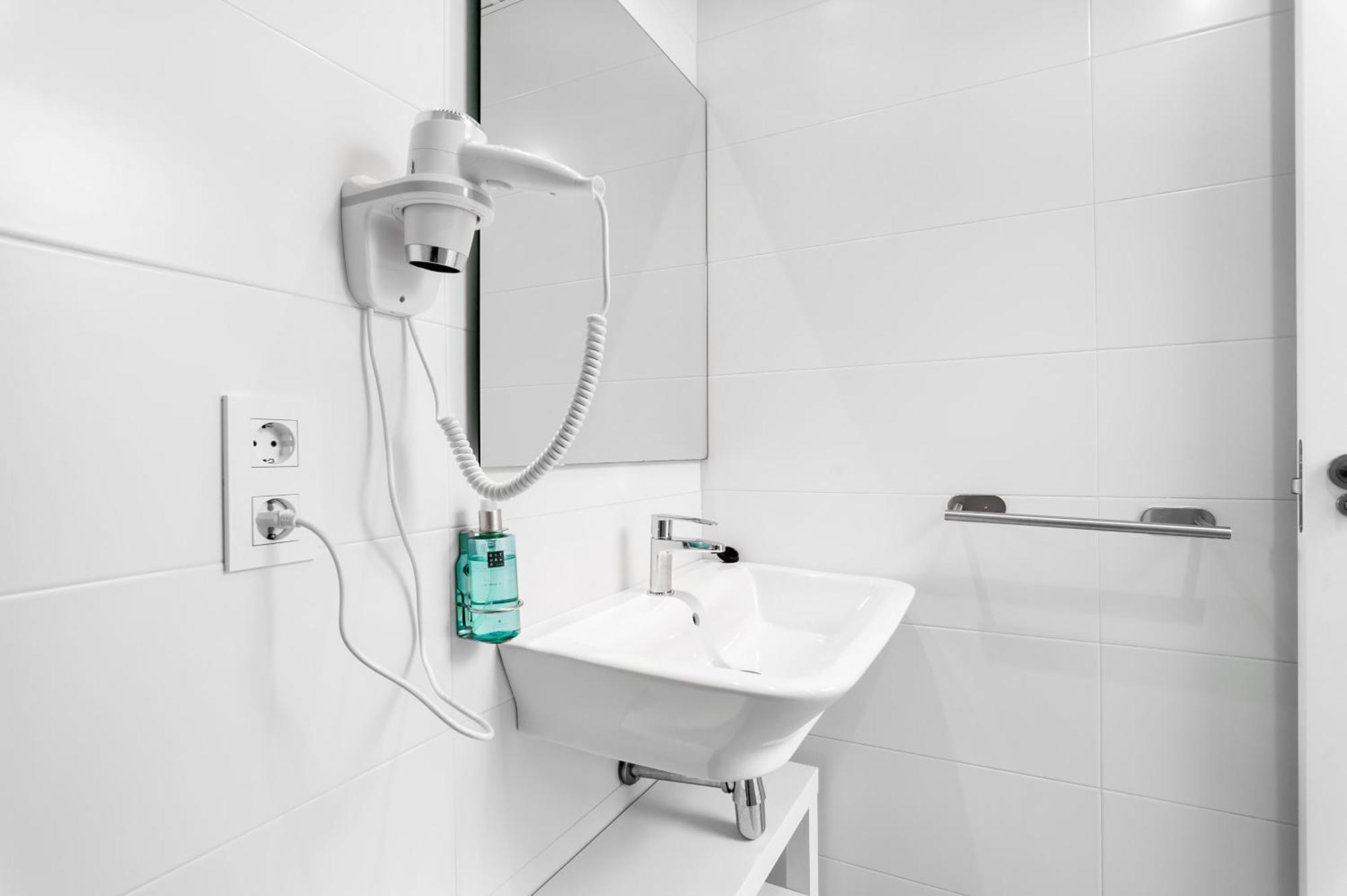 Apartamentos Isabella By Concept Flats Granada Buitenkant foto